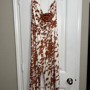 Peach Love Women’s Sleeveless Cowprint Wide-Leg Jumpsuit Size Large